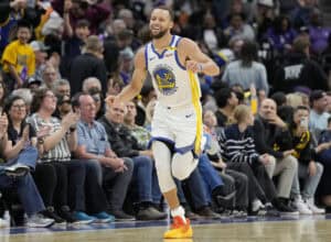 Golden State Warriors v Sacramento Kings